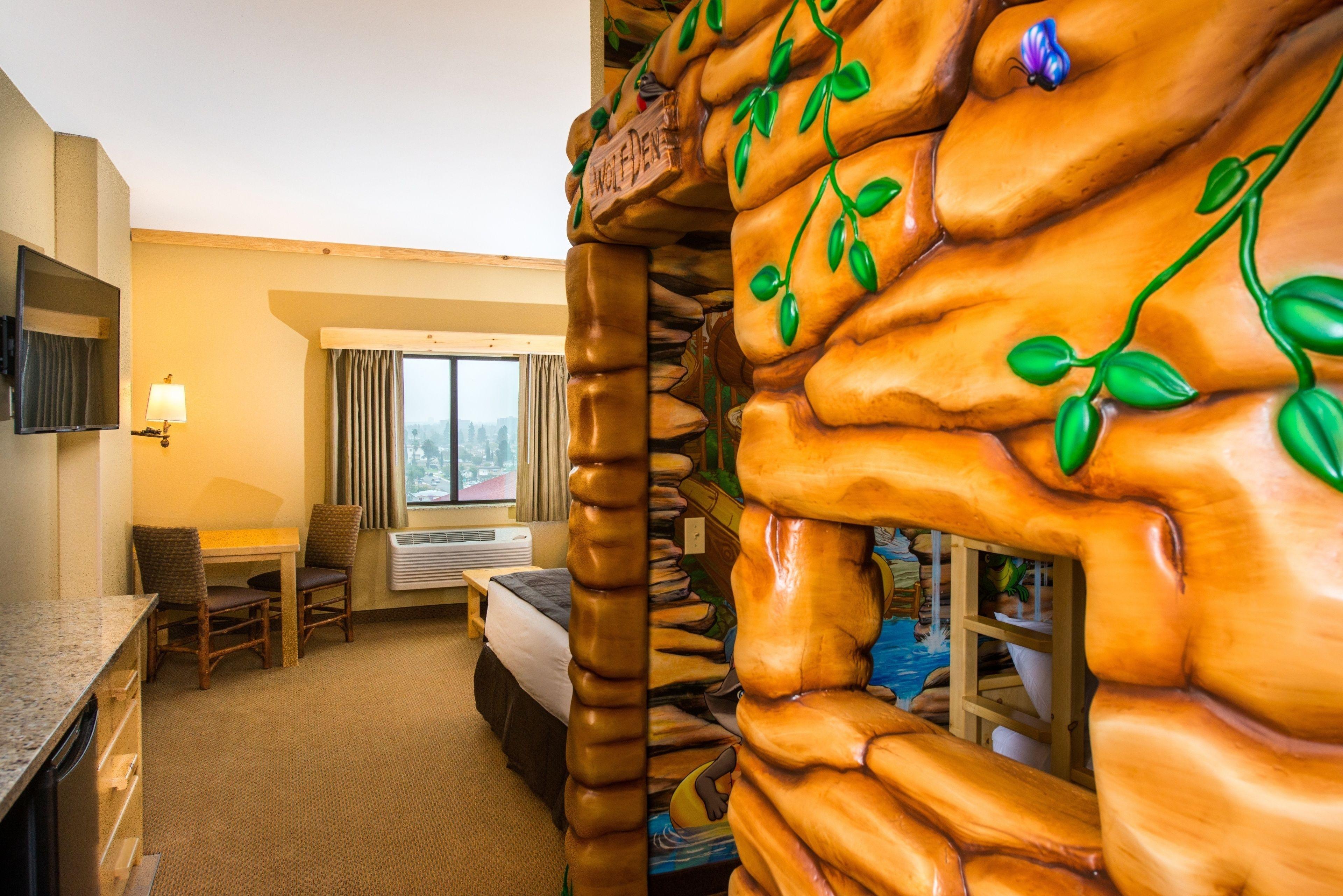 Great Wolf Anaheim, Ca 3* Garden Grove